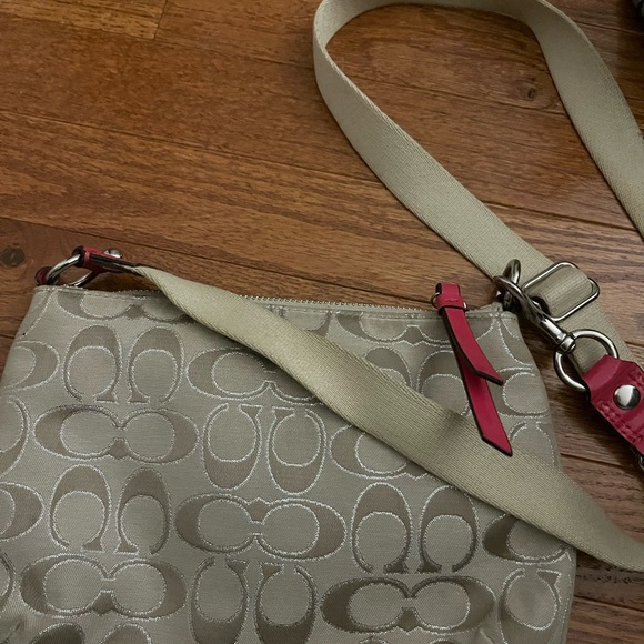 Coach Crossbody - Picture 2 of 2